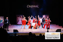 Новогодний танцевальный спектакль в ДК